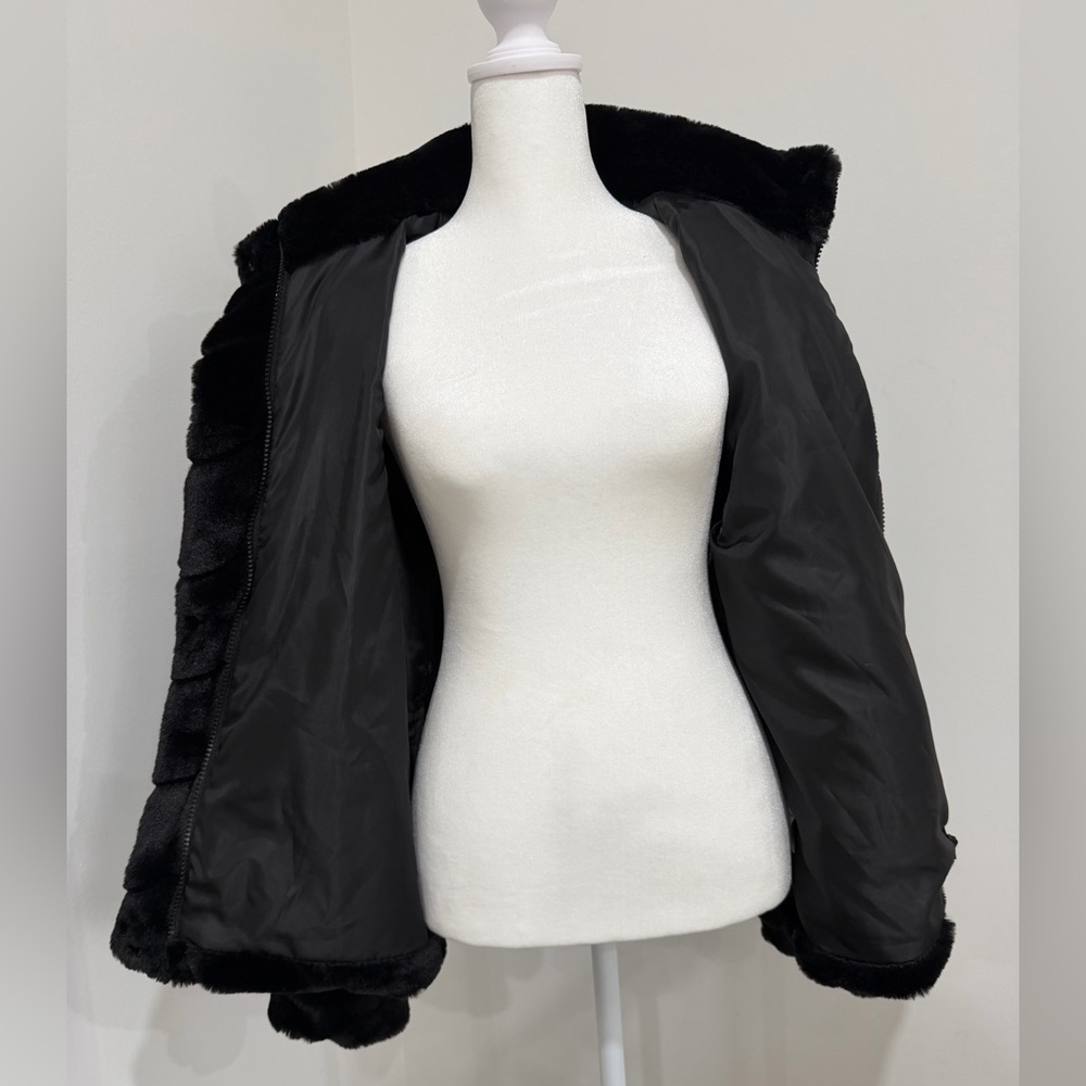 Cavalini Size LP Women Petite Faux Fur Jacket - Picture 3 of 15